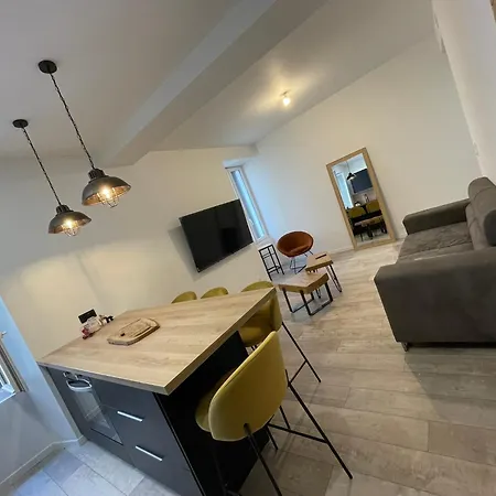 Cosy Centre Apartment *