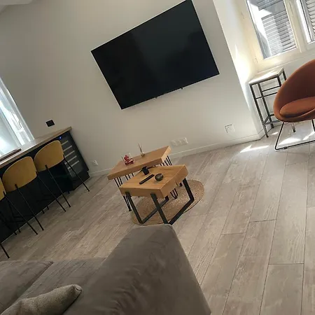 Cosy Centre